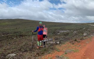 No meio da Travessia Lapinha Tabuleiro