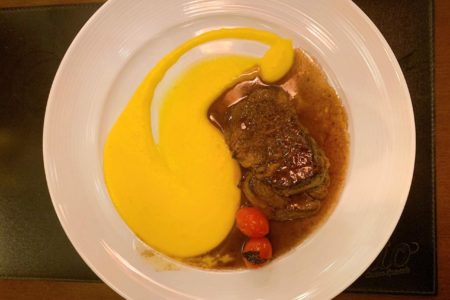 medaglione al roti no restaurante Elio Cucina Speciale em Campos do Jordão