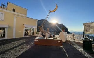 por do sol na Piazza Umberto I capri